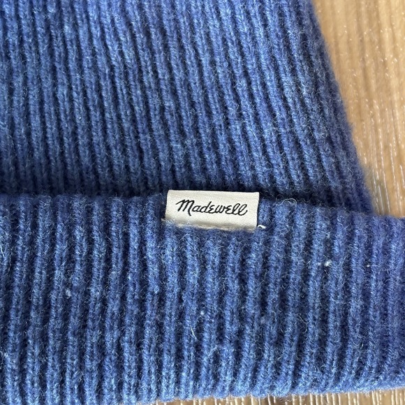 Madewell Knit Beanie Hat 100% Merino Wool Blue Cuffed One Size Unisex - Picture 2 of 7